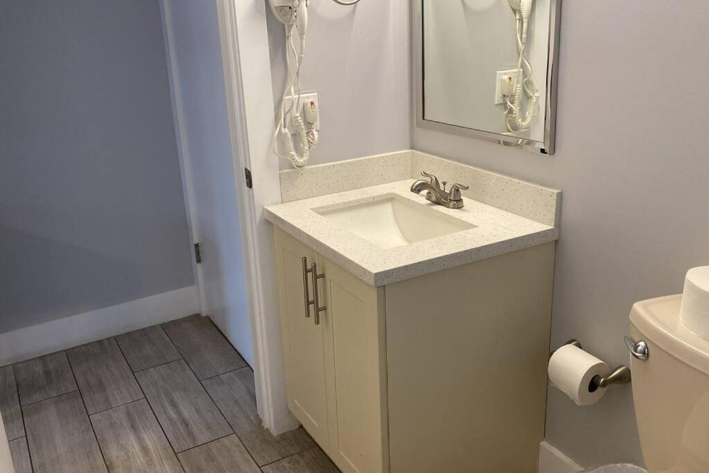 Spacious Private Close To Attractions * Miami